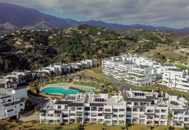 Appartement à Estepona - LAE13.1D- Apotel  Estepona hills by Roomservices