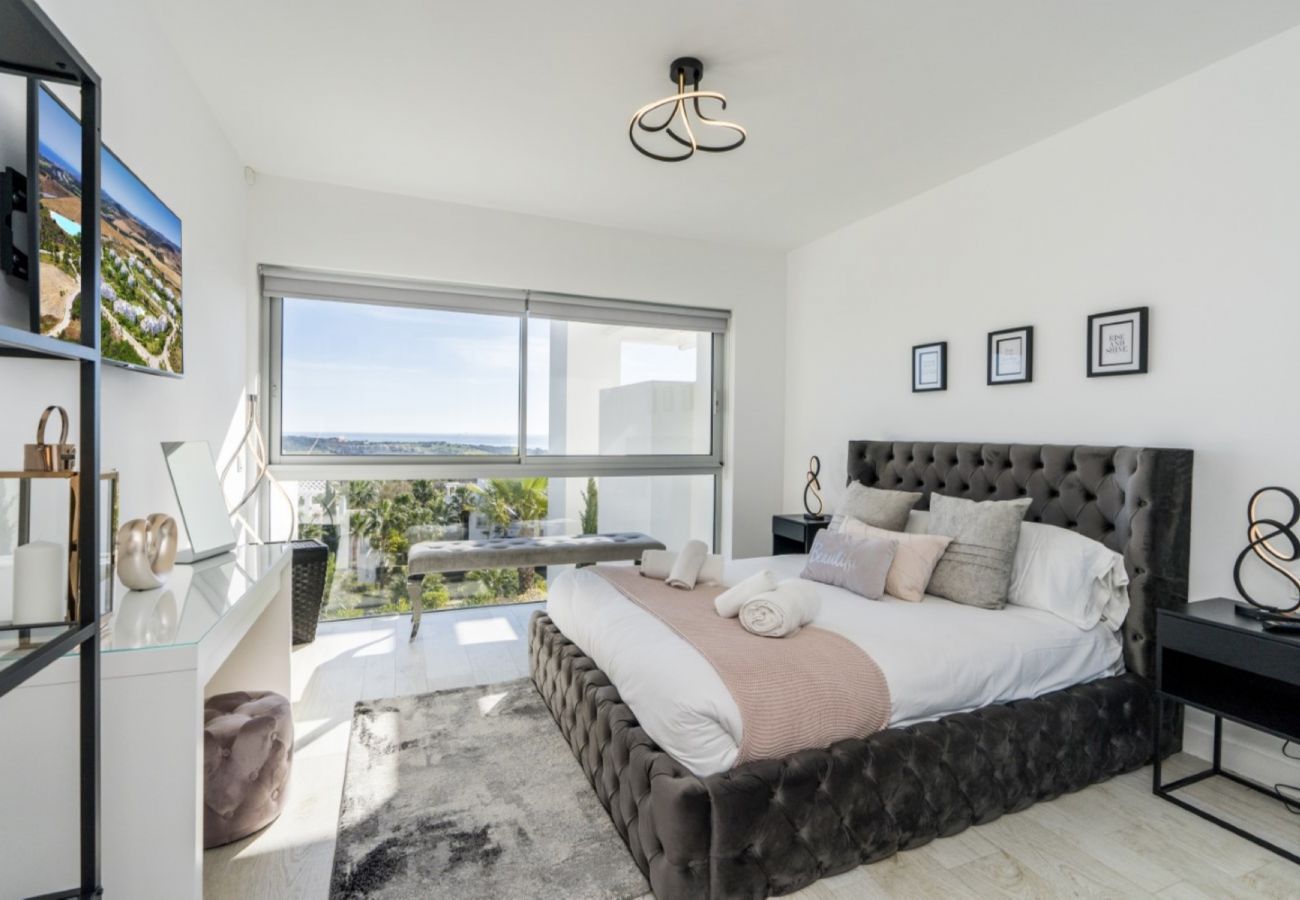 Appartement à Casares - Stylish 3-Bed Apartment | Alcazaba Lagoon (1214)