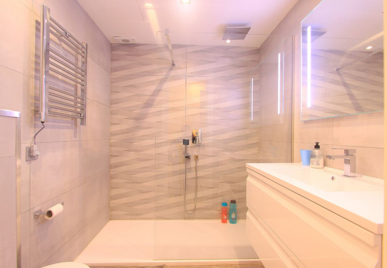 Appartement à Marbella - 1108 Elegant Golden Beach Apartments with sea View