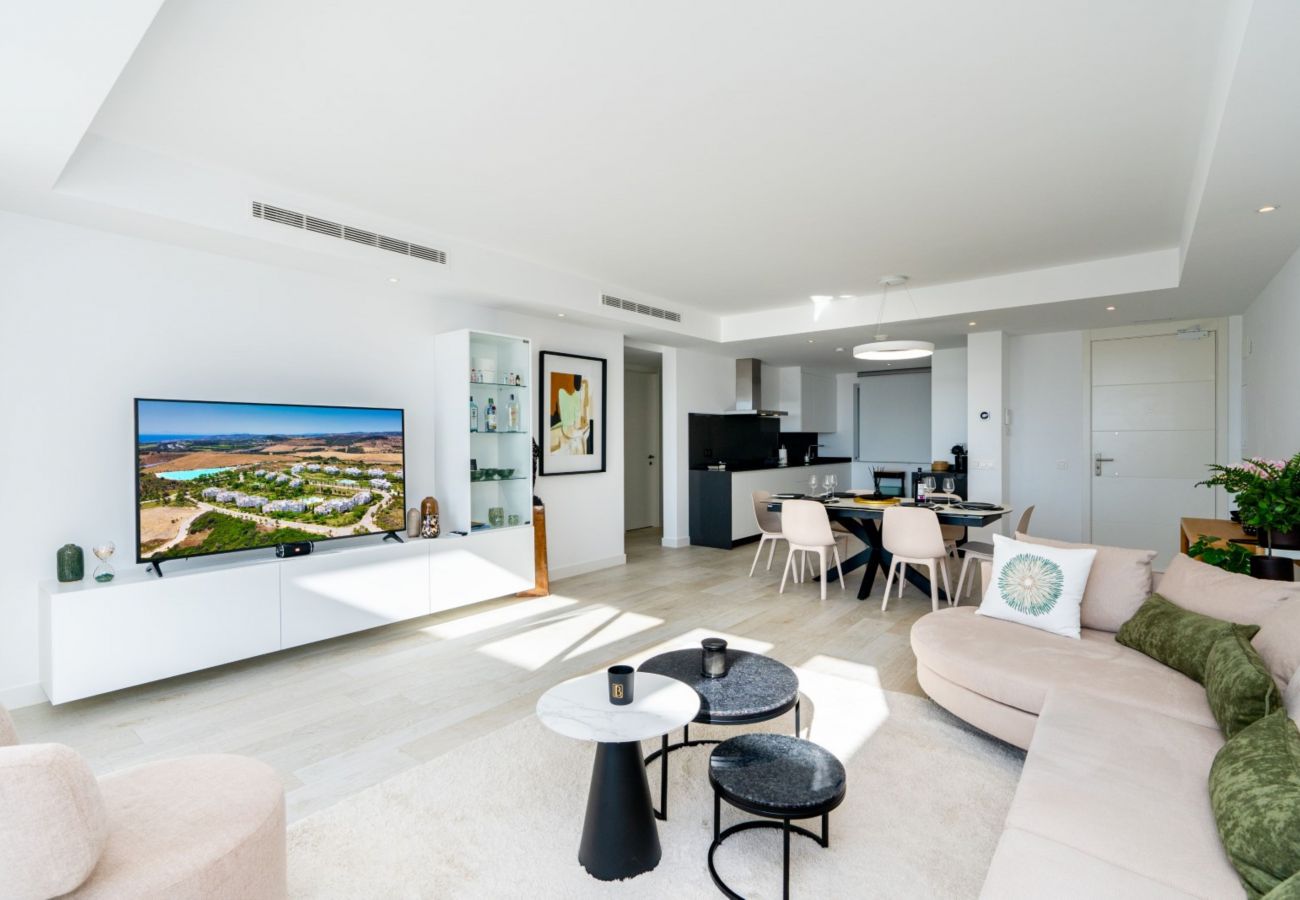 Appartement à Casares - Stylish 2-Bed Apartment | Alcazaba Lagoon (1713)