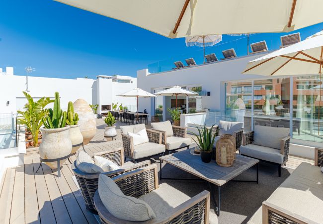 Villa à Mijas Costa - Luxury Villa Panoramic Views & Expansive Terraces