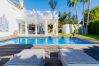 Villa à Marbella - 451035 - UNIQUE LUXURY BEACH SIDE VILLA