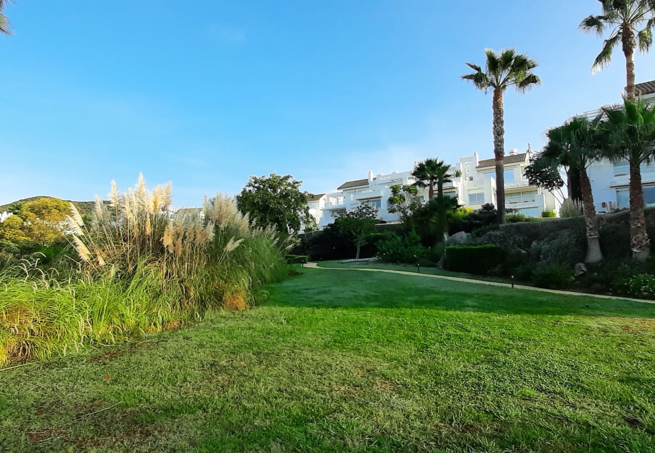 Appartement à Casares - Charming 2-Bed Retreat Alcazaba Lagoon (304)