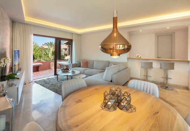 Appartement à Marbella - 483690 - Beachside Penthouse with Sea View