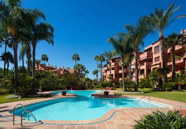 Appartement à Marbella - 483690 - Beachside Penthouse with Sea View