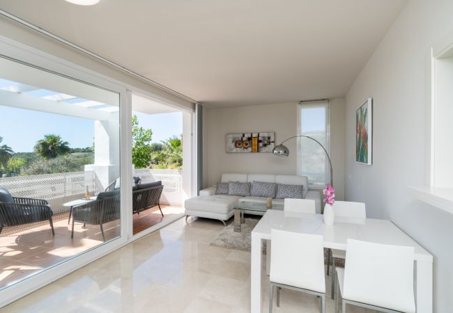 Appartement à Casares - AL-114 ESTEPONA - APARTMENT - ALCAZABA LAGOON 2 BD