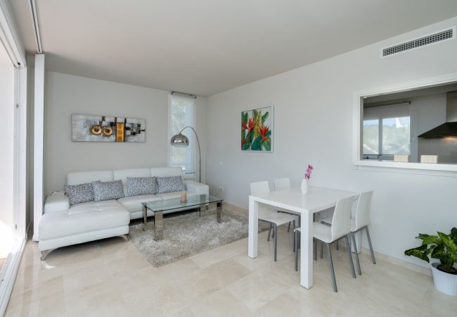 Appartement à Casares - AL-114 ESTEPONA - APARTMENT - ALCAZABA LAGOON 2 BD