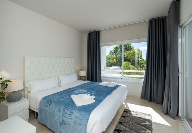 Appartement à Casares - AL-114 ESTEPONA - APARTMENT - ALCAZABA LAGOON 2 BD