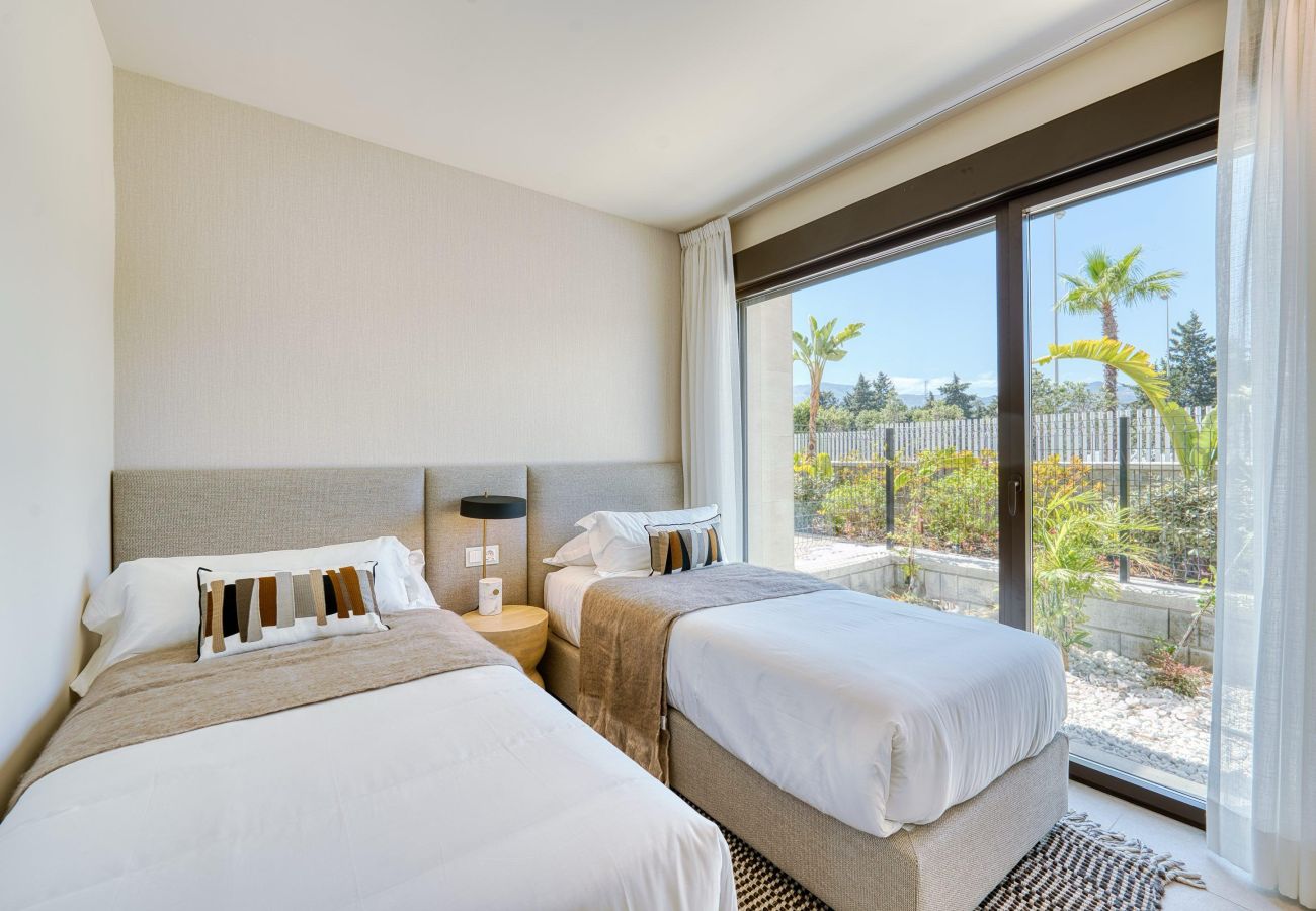 Appartement à Estepona - 3001 Velaya Beachfront Luxury Apartment
