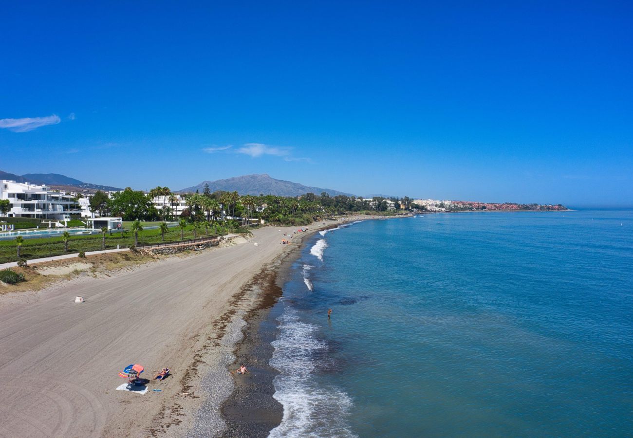 Appartement à Estepona - 3001 Velaya Beachfront Luxury Apartment