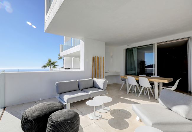 Appartement à Ojen - 3059 Luxury Escape with Sea Views in Palo Alto