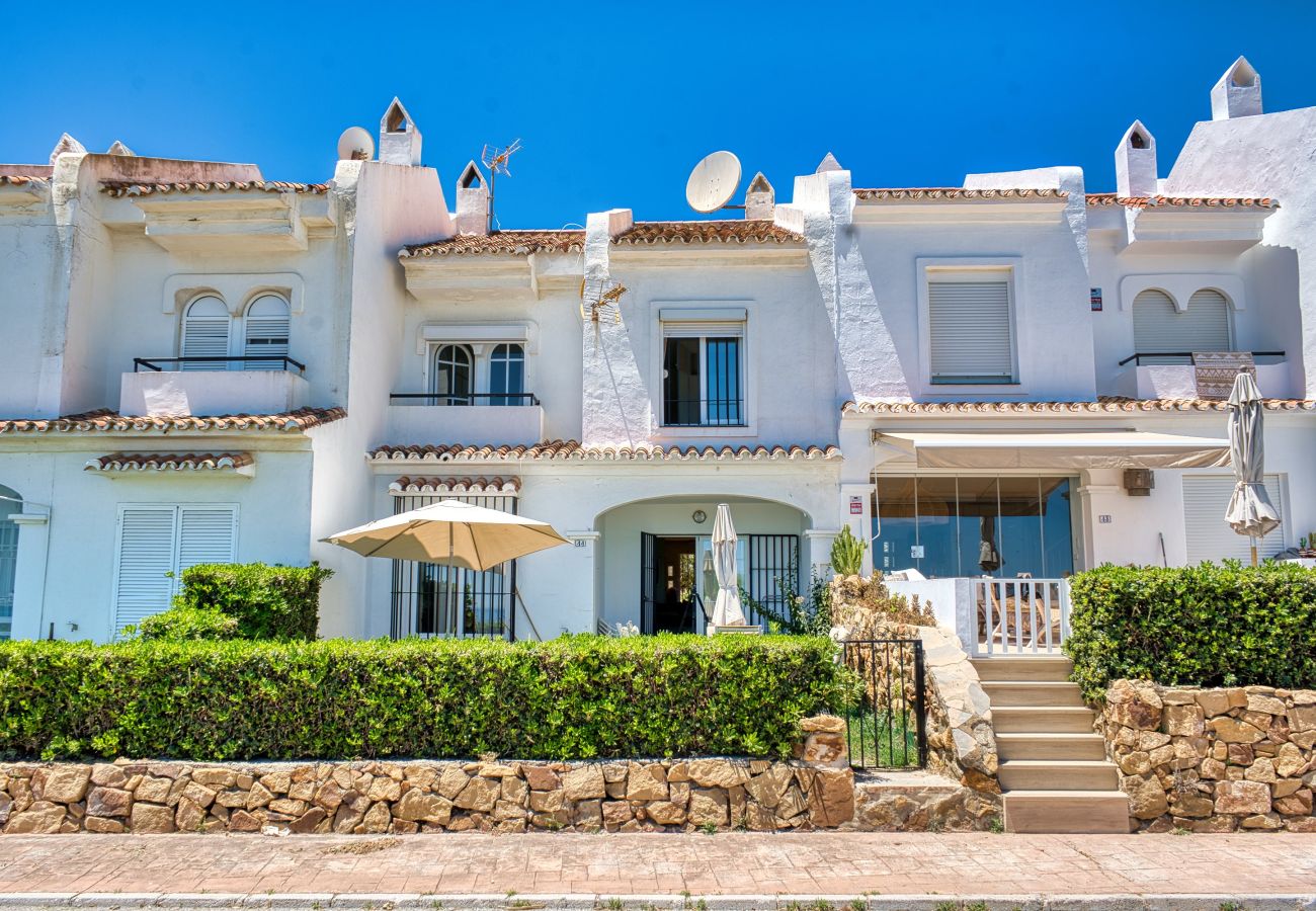 Maison mitoyenne à Manilva - 3133 Beachfront Townhouse in Aldea Beach