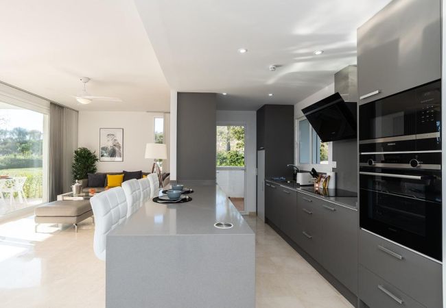 Appartement à Casares - AL-104 ESTEPONA - APARTMENT - ALCAZABA LAGOON 2 BD