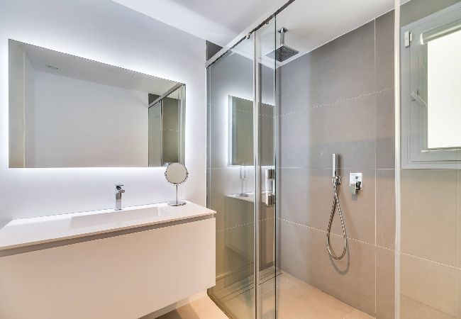 Villa à Marbella - 3303 Villa Riva (r3930610)