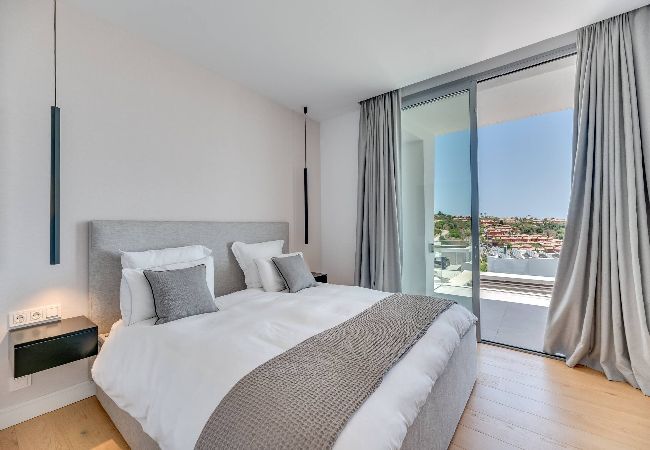 Villa à Marbella - 3303 Villa Riva (r3930610)