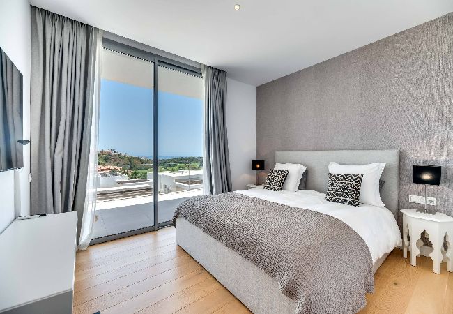 Villa à Marbella - 3303 Villa Riva (r3930610)