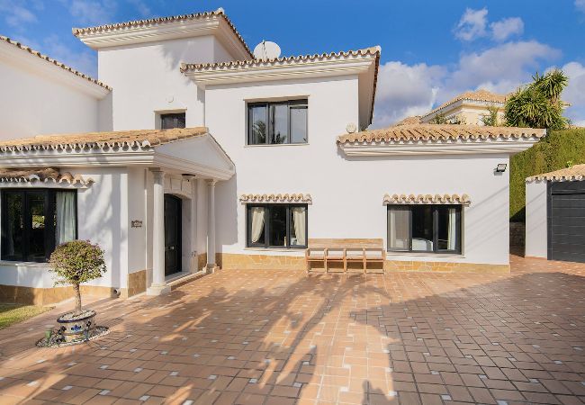 Villa à Marbella - 3310 Villa Flores (r3261154)