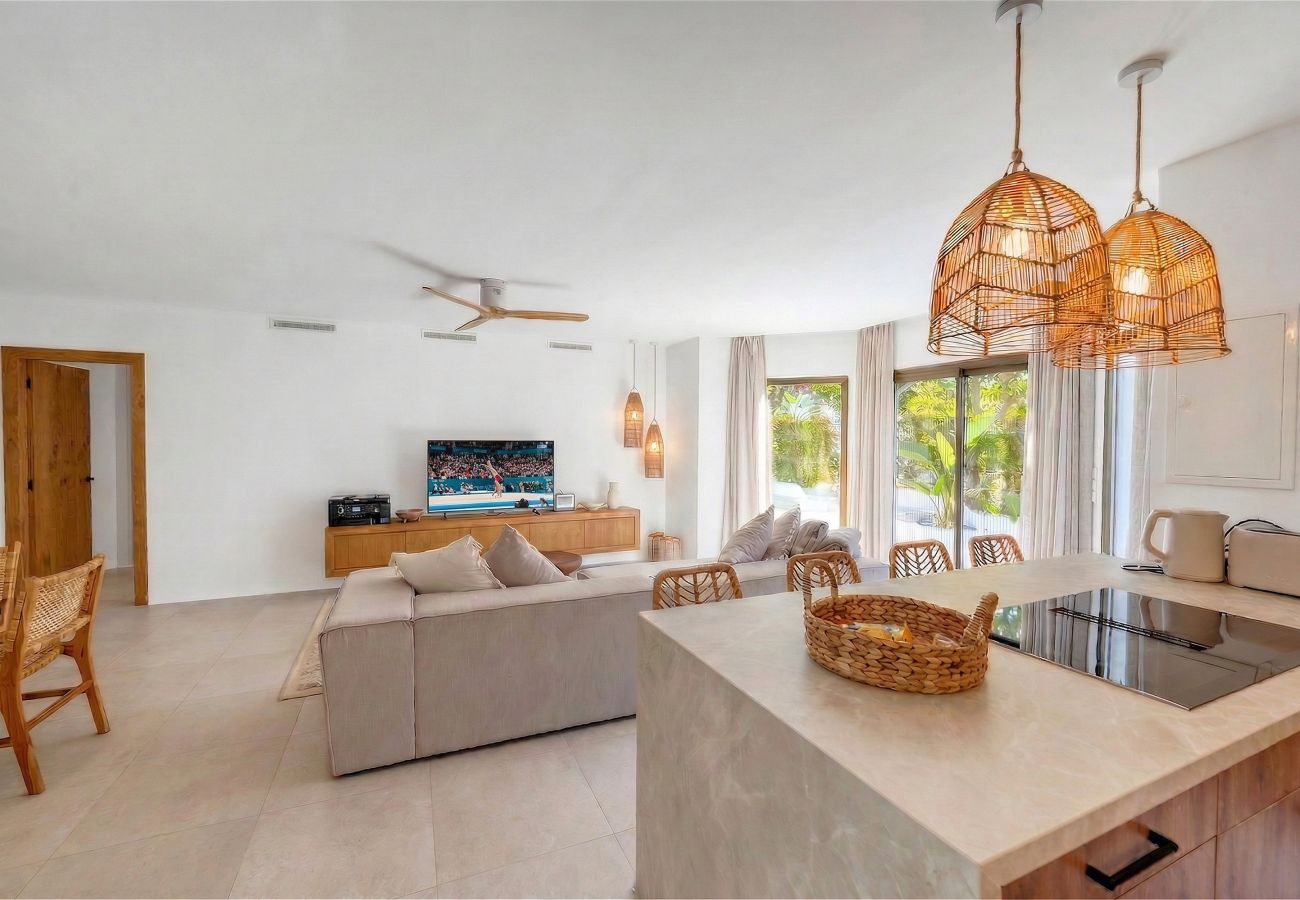 Appartement à Marbella - 2047 Stylish Luxury Apartment with Pool
