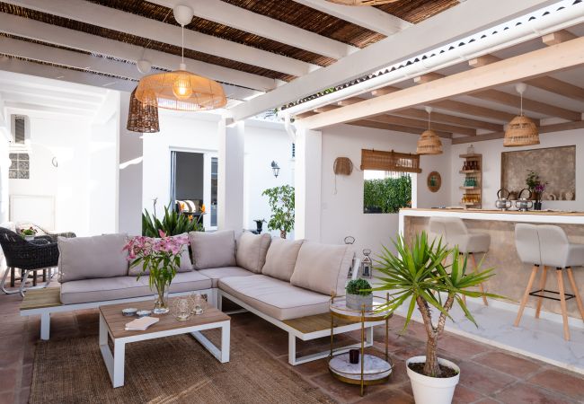 Villa à Marbella - Cosy beach side villa near best sandy beach