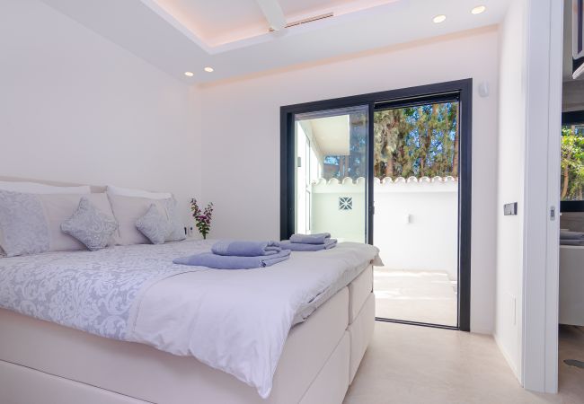 Villa in Marbella - Absolute high end villa with pool & Jacuzzi*