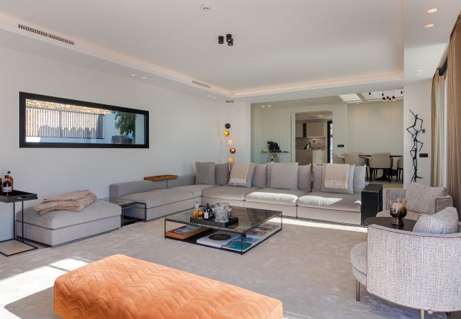 Villa in Marbella - Absolute high end villa with pool & Jacuzzi*
