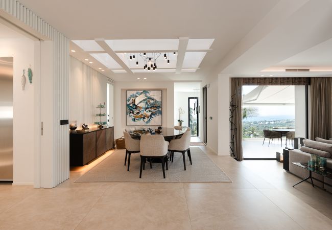 Villa in Marbella - Absolute high end villa with pool & Jacuzzi*