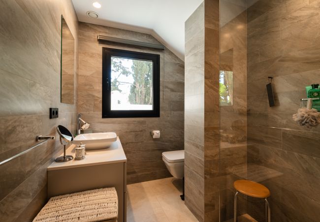 Villa in Marbella - Absolute high end villa with pool & Jacuzzi*