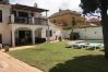 Villa in Marbella - Stunning 7-Bedroom Beachside Villa in Marbella