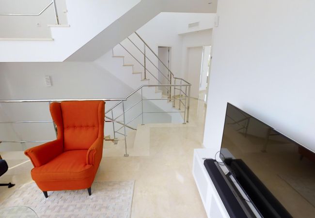 Villa in Marbella - Villa near Beach with Pool & Panoramic Views