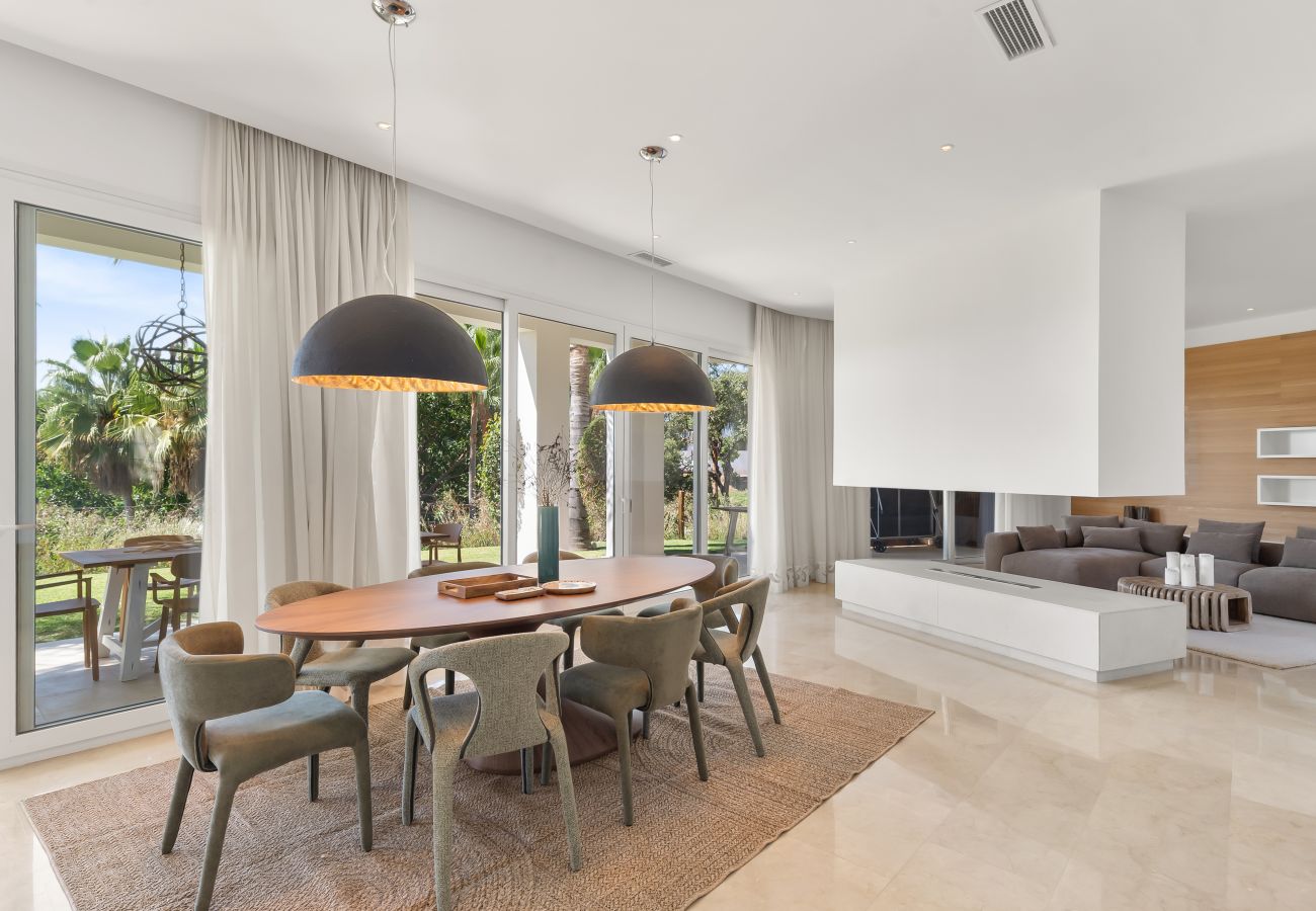 Villa in Marbella - BREATHTAKING VIEWS FROM VILLA NEAR BEACH - HEATED 