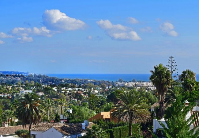 Villa in Marbella - Luxury Villa with Panoramic Views - Puerto Banus