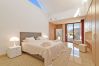Villa in Marbella - Luxury Villa with Panoramic Views - Puerto Banus