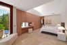 Villa in Marbella - Luxury Villa with Panoramic Views - Puerto Banus