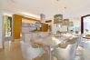 Villa in Marbella - Luxury Villa with Panoramic Views - Puerto Banus