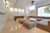 Villa in Marbella - Luxury Villa with Panoramic Views - Puerto Banus