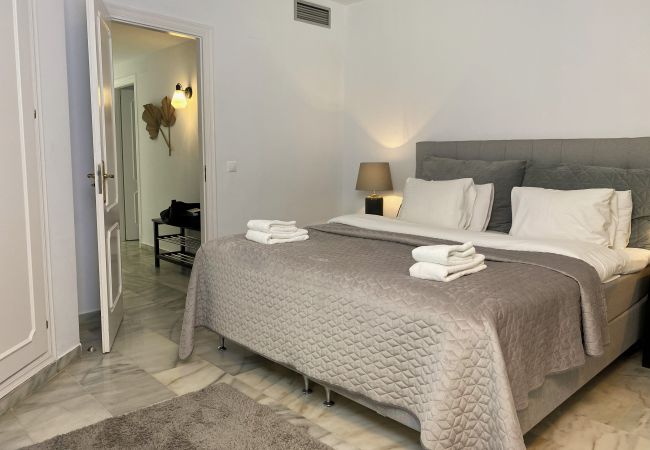 Apartment in Marbella - GREAT LOCATION  150 METER TO BEST BEACH Apartment in Marbella - GREAT LOCATION  150 METER TO BEST BEACH
