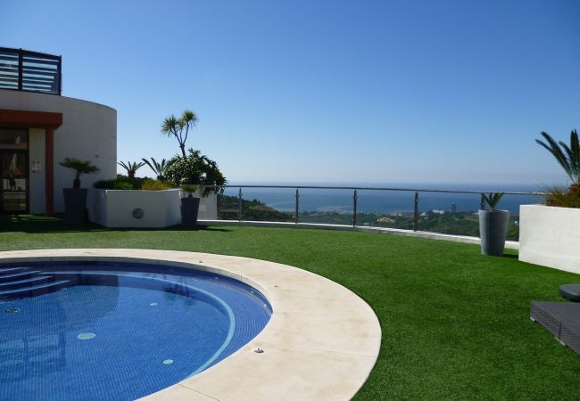 Apartment in Marbella - 8671 - LUXURIOUS APARTMENT WITH SPA AREA