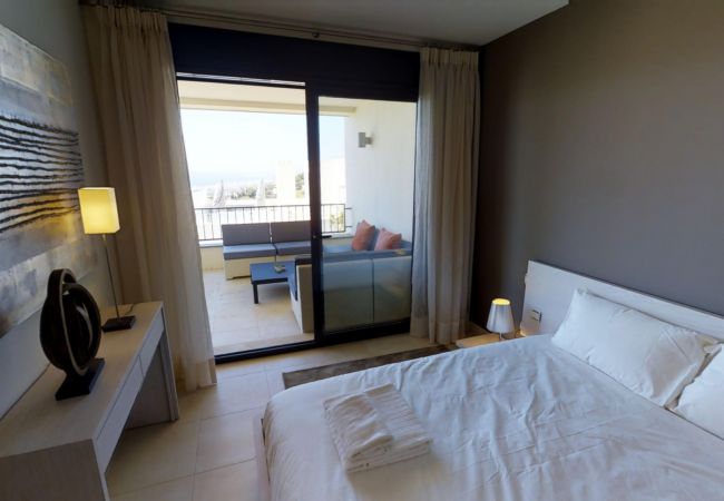 Apartment in Marbella - 8671 - LUXURIOUS APARTMENT WITH SPA AREA