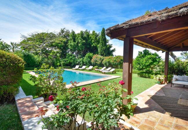 Villa in Marbella - A Real Oasis in  Colonial style