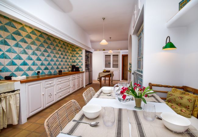 Villa in Marbella - A Real Oasis in  Colonial style