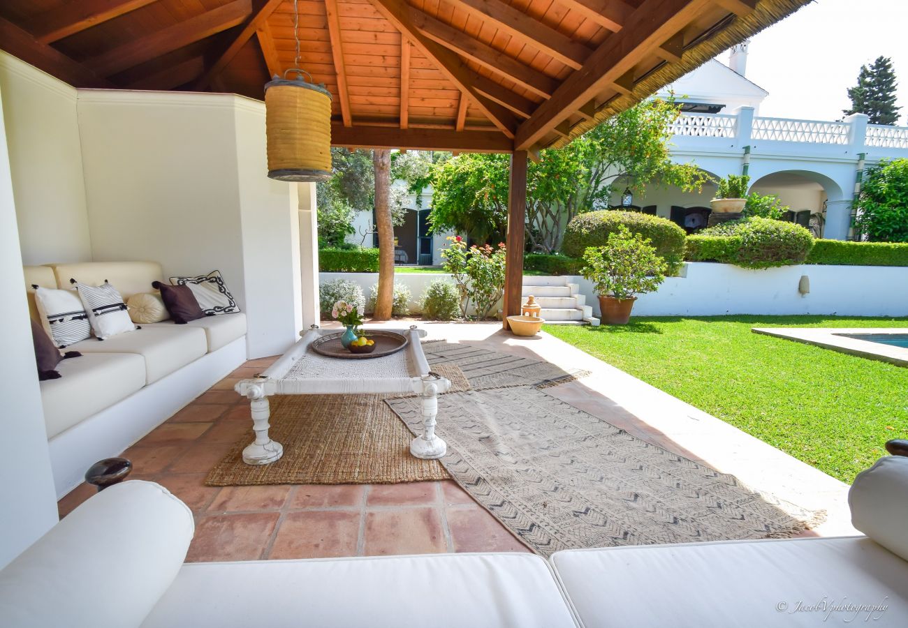Villa in Marbella - A Real Oasis in  Colonial style