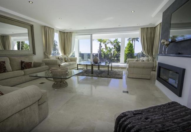 Villa in Marbella - 14718-Beautiful luxury villa