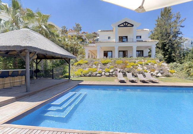 Villa/Dettached house in Marbella - 27175-Luxury Villa with heated pool