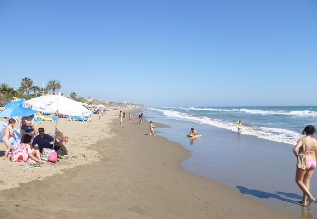 Apartment in Marbella - Beachside Family Apartment with Direct Pool Access