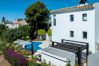 Villa in Marbella - Elegant Villa with sea Views & Pool Marbella