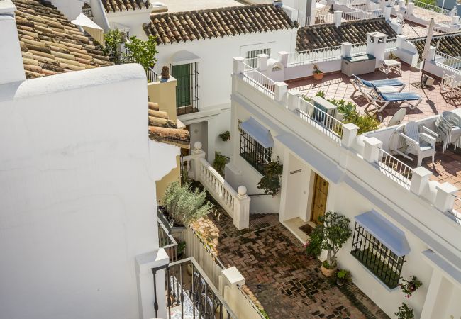 Apartment in Nueva andalucia - AP116 - Casa Aloha I by Roomservices