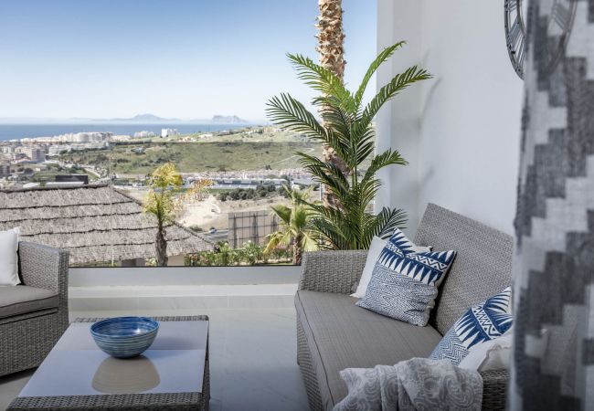 Apartment in Estepona - LAE23i- Modern apartment in Luxury urbanisation