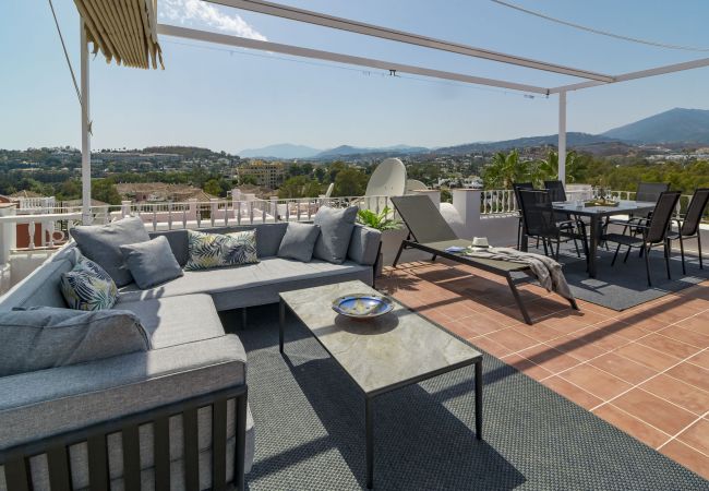 Apartment in Nueva andalucia - AP169- Comfortable 2 bedroom apartment