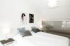 Apartment in Nueva andalucia - SAD - Spacious 2 bedroom duplex Puerto Banus