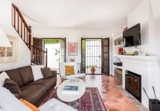 Townhouse in Marbella - EN- Cozy Andalusian style townhouse  in Marbella